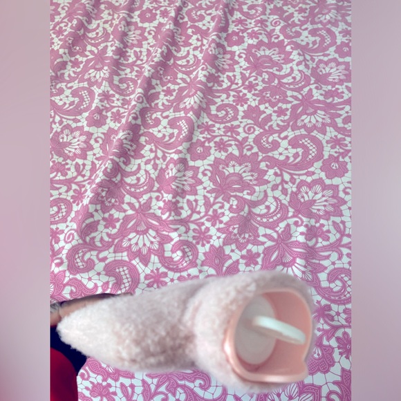 Pink Heating Pad - Picture 3 of 3